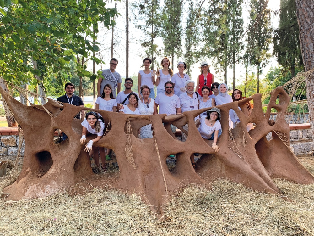 Dilara Nitelik, İpek Özçamur, Tuğba Cebeci, Selin Güner, Bahar Şahin, Fatma Şenlikci, Hediye Sarıyıldız, Burcu Erdal, Halime Gizem Aksun, Şeymanur Bekiç, Büşra Sarıkaya, C. İrfan Çalışkan, Batuhan Yılmaz, Agah Taştemir, Özge Baş. 