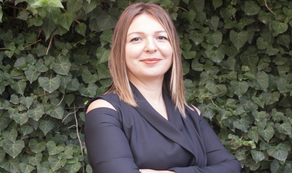 Mimar Filiz Cingi Yurdakul: "Depremin Yaratabileceği Hasarlara Karşı Önlemler Alabilmek Mümkün" Mimar Filiz Cingi Yurdakul: "Depremin Yaratabileceği Hasarlara Karşı Önlemler Alabilmek Mümkün"