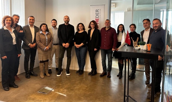 CEPHEDER Üye Buluşmalarına Devam Ediyor CEPHEDER Üye Buluşmalarına Devam Ediyor