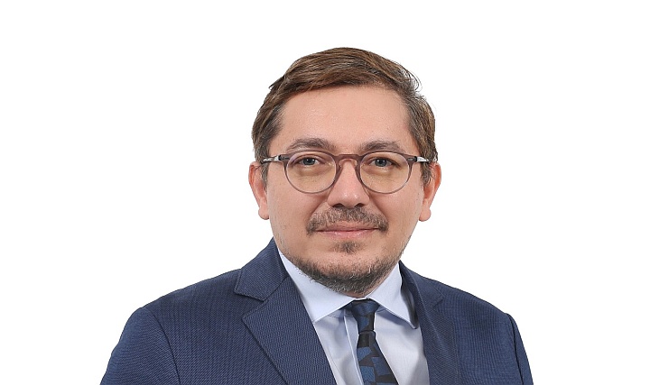 Cephe Sistemlerinde Dijitalleşme ve Sürdürülebilirlik: Geleceğe Yönelik Yatırımlar Cephe Sistemlerinde Dijitalleşme ve Sürdürülebilirlik: Geleceğe Yönelik Yatırımlar