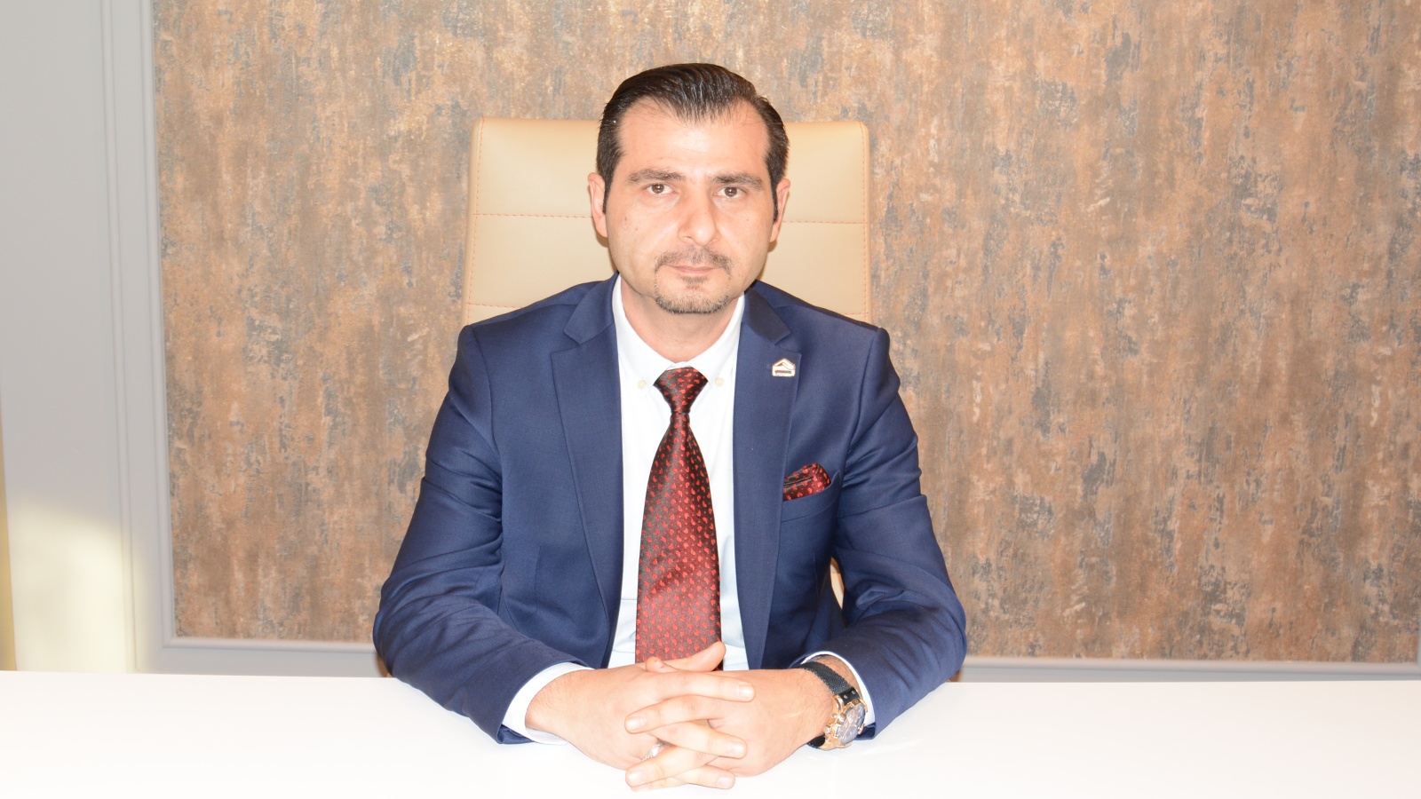 "Çatı sistemleri, bir yapının en kritik performans<br/>bileşenlerinden biridir."