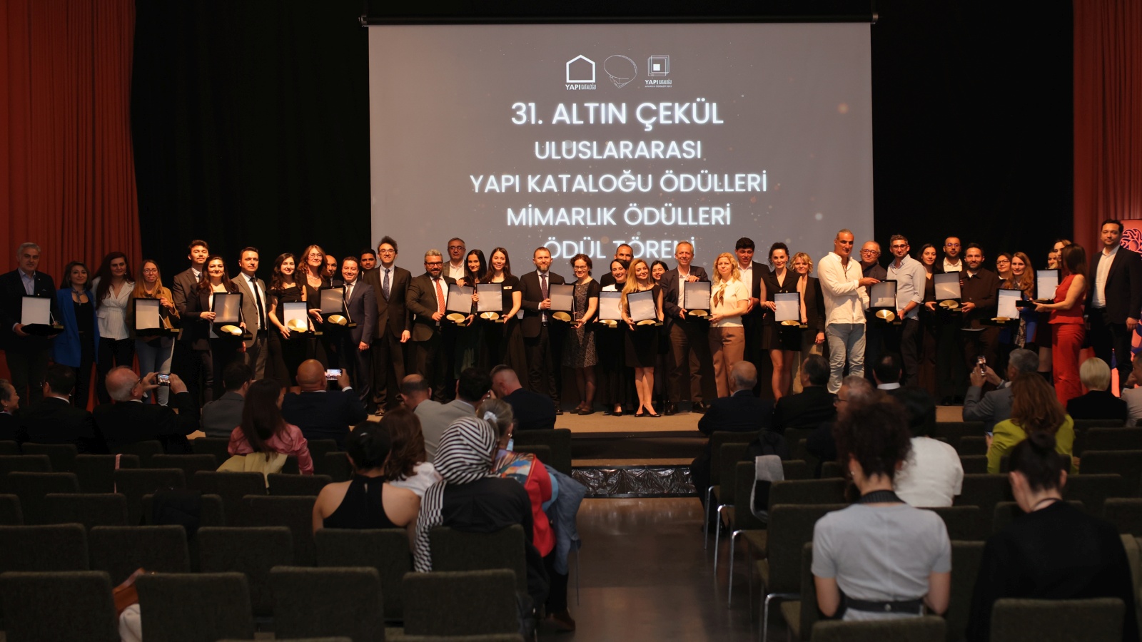 Altın Çekül Uluslararası Yapı Kataloğu Ödülleri sahiplerini buldu