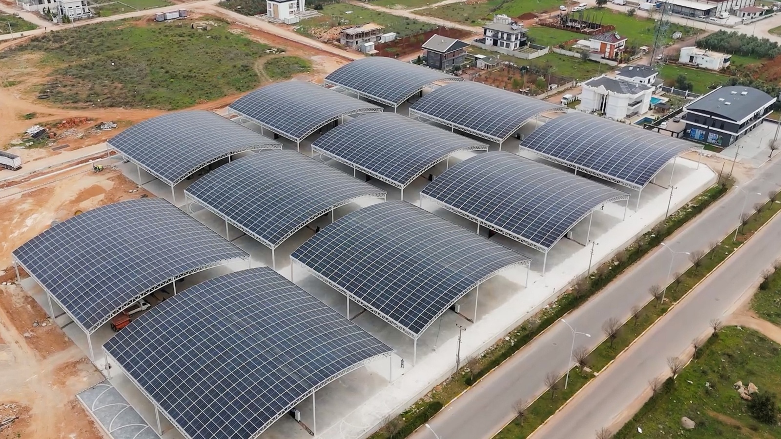 Arçelik ve Taliasun'dan çatı ve güneş santralini birleştiren teknoloji