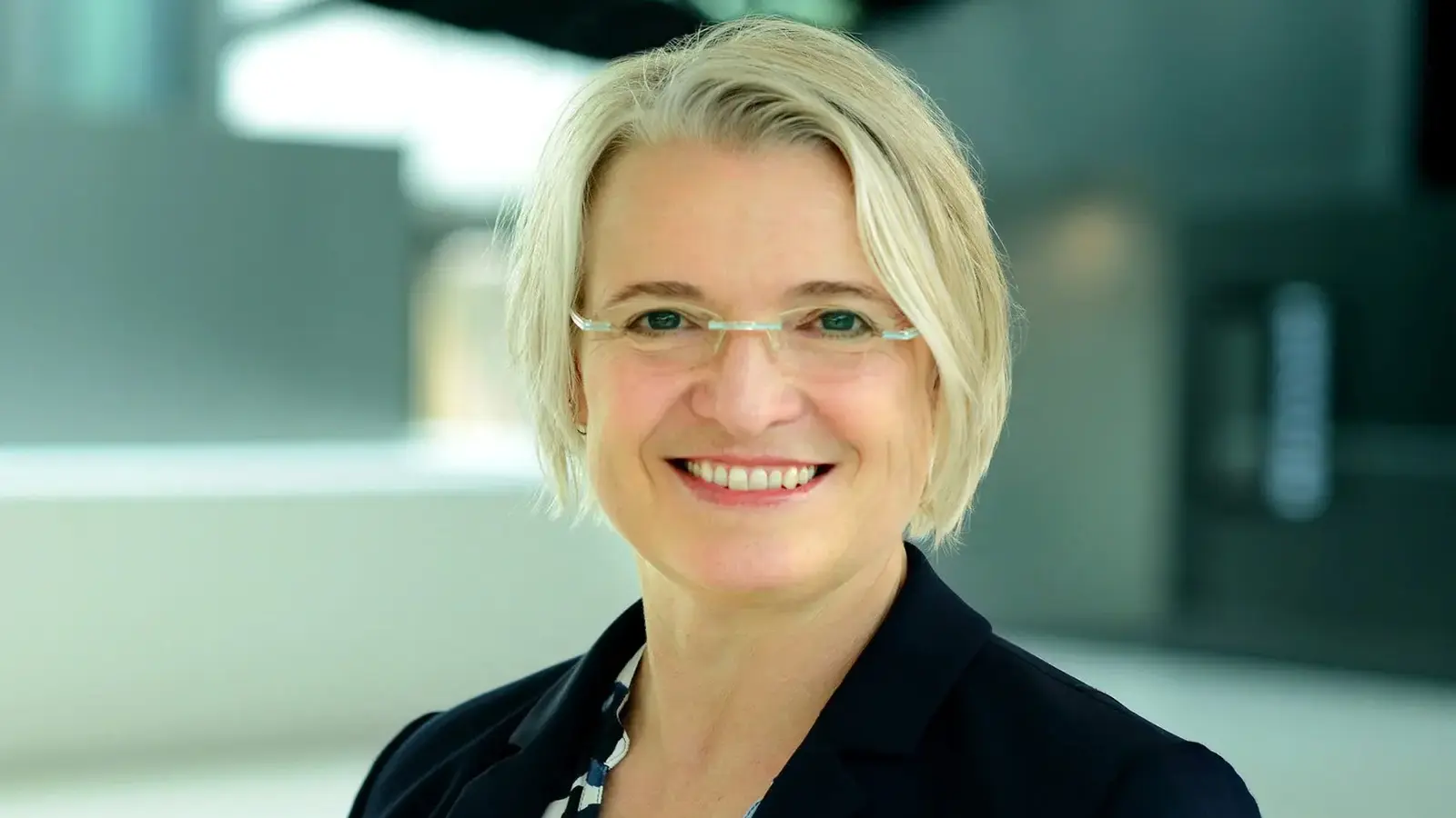 FENSTERBAU FRONTALE'de Yeni Atama