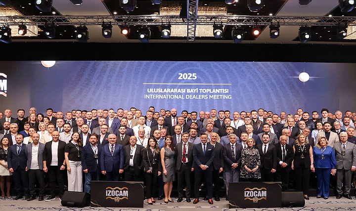 İzocam'dan 60'ıncı Yıla Özel Görkemli Kutlama: "Biz Geleceğiz"