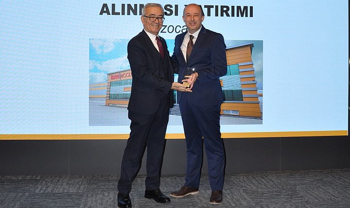 İzocam, Yalıtım Sektörü Başarı Ödülleri 2025'te "Yatırım Özel Ödülü"nü Evine Taşıdı İzocam, Yalıtım Sektörü Başarı Ödülleri 2025'te "Yatırım Özel Ödülü"nü Evine Taşıdı