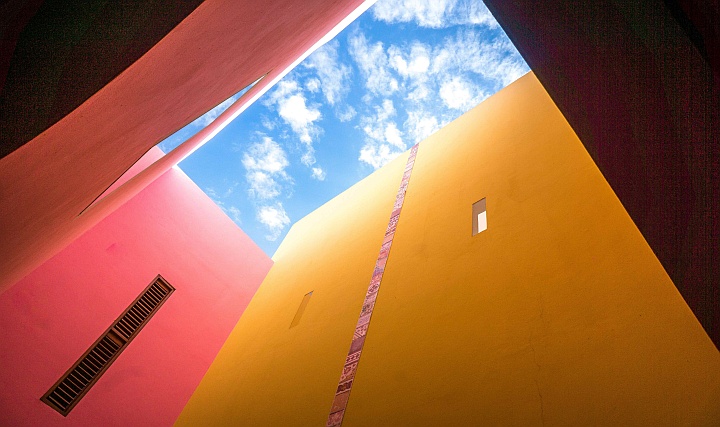 Marshall ile Yazın Enerjisini Evlerinize Taşıyın