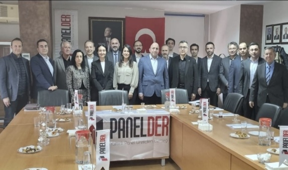 PANELDER 5. Olağan Genel Kurulu'nda Yeni Yönetim Kurulu Belirlendi PANELDER 5. Olağan Genel Kurulu'nda Yeni Yönetim Kurulu Belirlendi