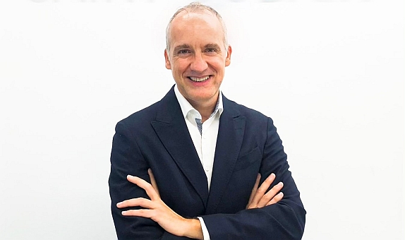 Saint-Gobain Türkiye'nin Yeni CEO'su Aykut Aydoğan Saint-Gobain Türkiye'nin Yeni CEO'su Aykut Aydoğan