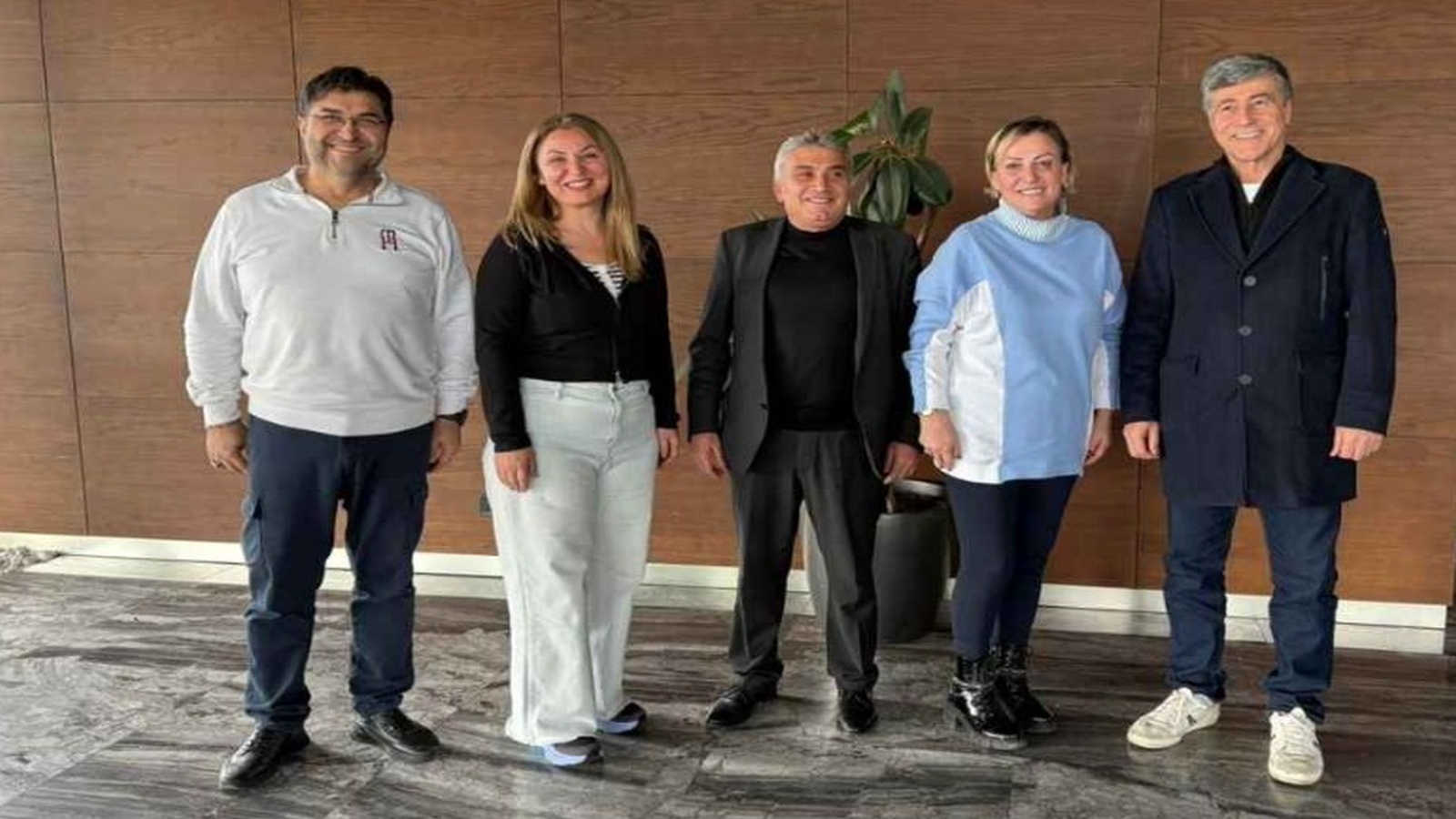 Sektörel Yayıncılar Derneği 2026 Olağan Genel Kurulu Gerçekleştirildi Sektörel Yayıncılar Derneği 2026 Olağan Genel Kurulu Gerçekleştirildi