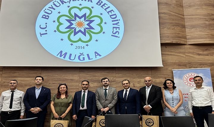 Sıcak İklimlerde Isı Yalıtımının Önemi Muğla'da Dalmaçyalı<br/>ile Masaya Yatırıldı