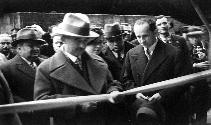 Şişecam İlerlemesinin 90. Yılını Kutluyor