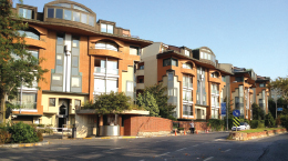 Çatı ve Cephelerde Renk Kullanımının Etkileri