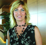 Eczacıbaşı Karo Seramik Pazarlama Müdürü Konca Çalkıvik: Eczacıbaşı Karo Seramik Pazarlama Müdürü Konca Çalkıvik: