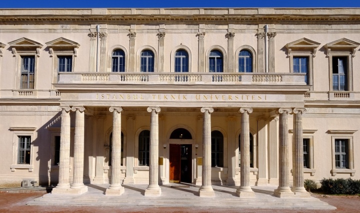 Üniversite & Sanayi İşbirliğine Örnek: Cephe Sistemleri Uzmanlık Sertifika Programı Üniversite & Sanayi İşbirliğine Örnek: Cephe Sistemleri Uzmanlık Sertifika Programı