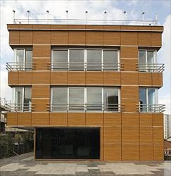 Pelicompact Exterior