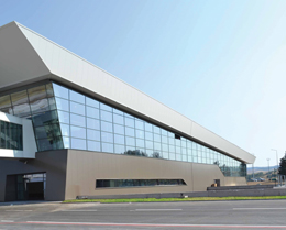 Üsküp Havaalanı Çuhadaroğlu Ürünleriyle Yeniden İnşa Edildi Üsküp Havaalanı Çuhadaroğlu Ürünleriyle Yeniden İnşa Edildi